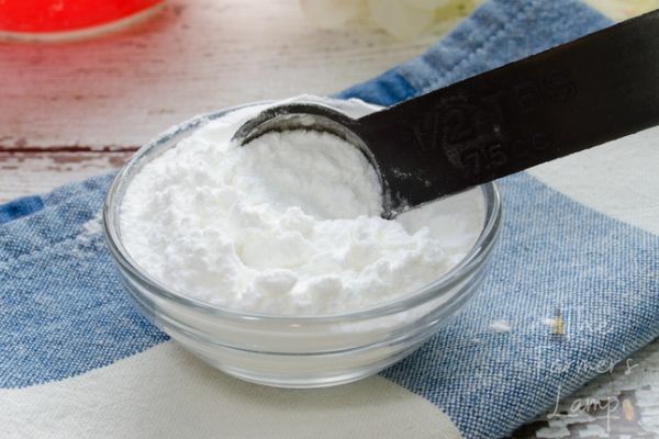 baking powder in a clear glass bowl